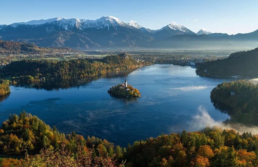 Slovania